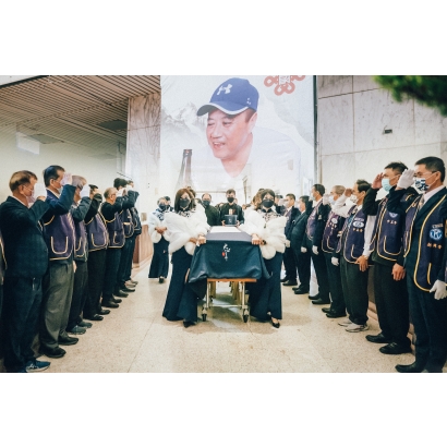 2022-12-01-7777.jpg 2022-12-01-7777.jpg